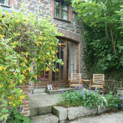 The Old Apple Tallet